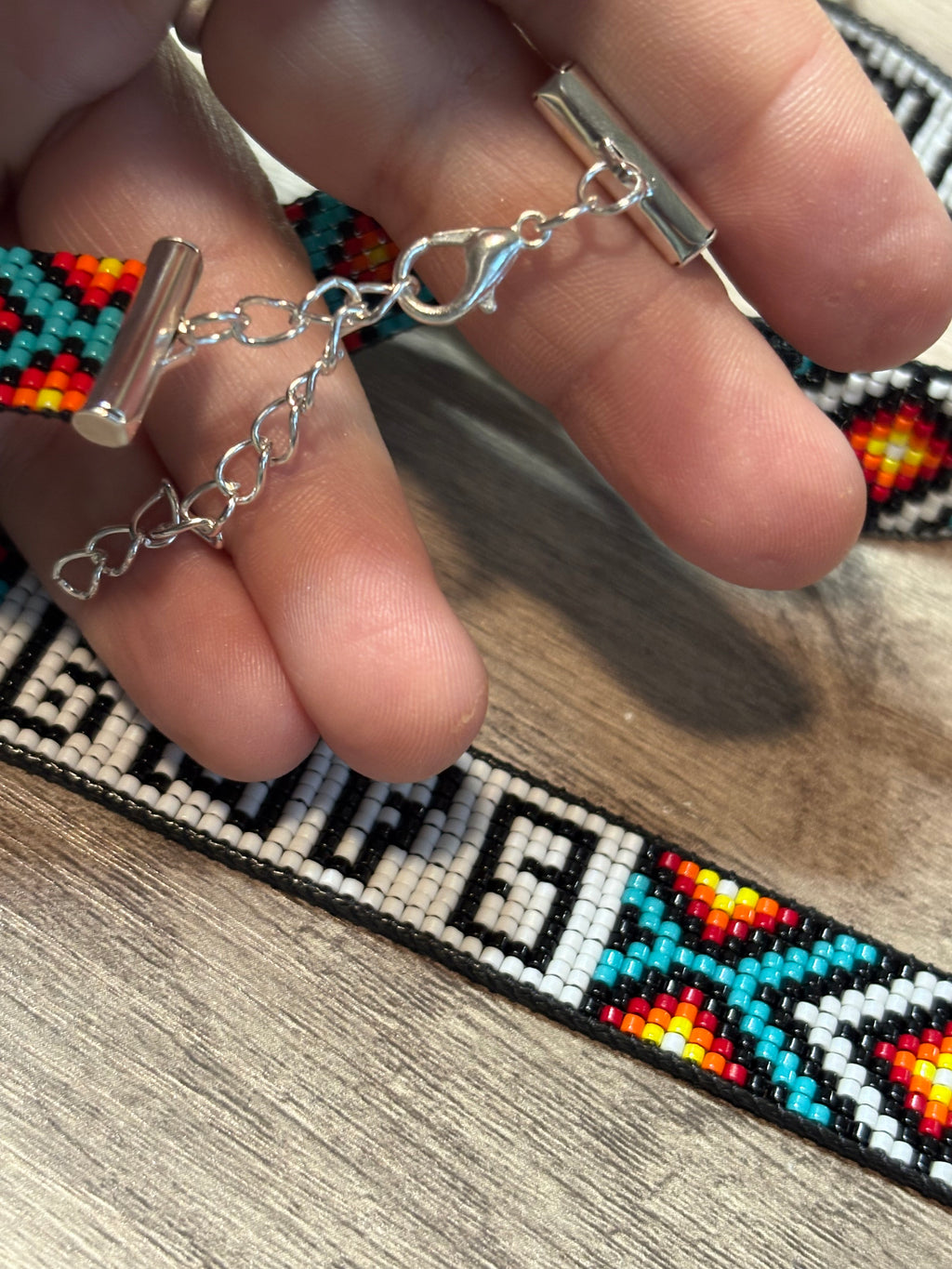 Billy Bracelet with silver toggle closure